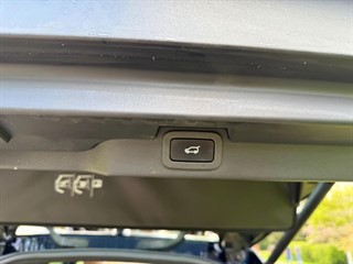 Used Land Rover Discovery from Bedford Cars