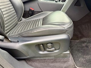 Used Land Rover Discovery from Bedford Cars