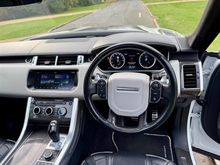 Used Land Rover Range Rover Sport from Bedford Cars