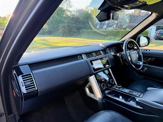 Used Land Rover Range Rover from Bedford Cars