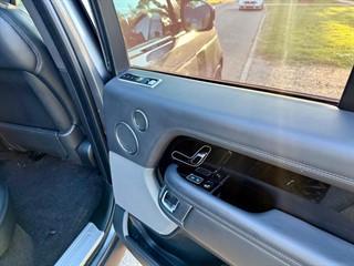 Used Land Rover Range Rover from Bedford Cars