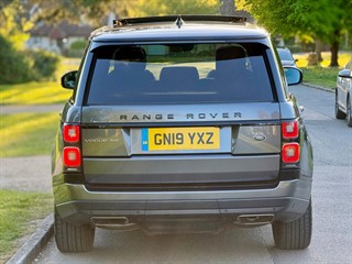 Used Land Rover Range Rover from Bedford Cars