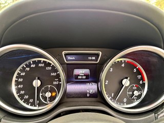 Used Mercedes GL350 from Bedford Cars
