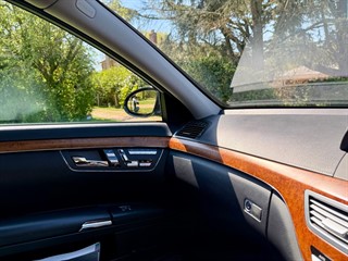Used Mercedes S500 from Bedford Cars