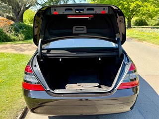 Used Mercedes S500 from Bedford Cars