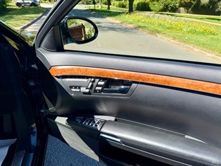 Used Mercedes S500 from Bedford Cars