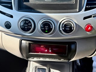 Used Mitsubishi L200 from Bedford Cars