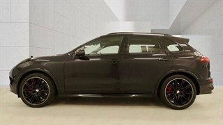 Used Porsche Cayenne from Bedford Cars