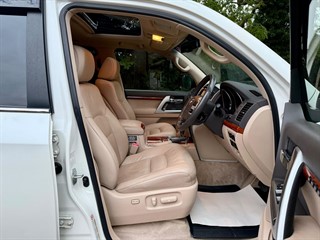 Used Toyota Land Cruiser from Bedford Cars