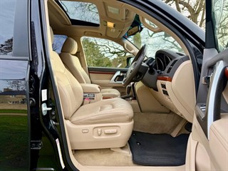 Used Toyota Land Cruiser from Bedford Cars