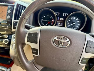 Used Toyota Land Cruiser from Bedford Cars