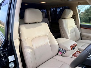 Used Toyota Land Cruiser from Bedford Cars