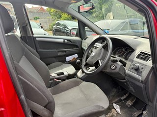 Used Vauxhall Zafira from Bedford Cars