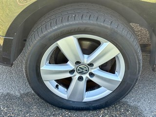 Used Volkswagen Caddy Maxi Life from Bedford Cars