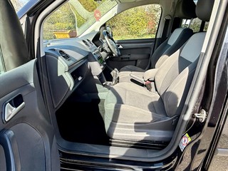 Used Volkswagen Caddy Maxi Life from Bedford Cars