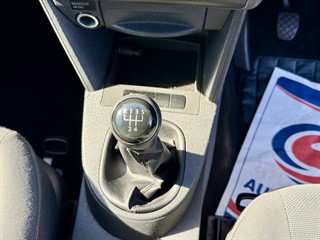 Used Volkswagen Caddy Maxi Life from Bedford Cars