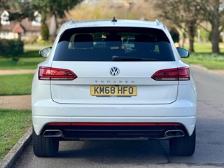 Used Volkswagen Touareg from Bedford Cars