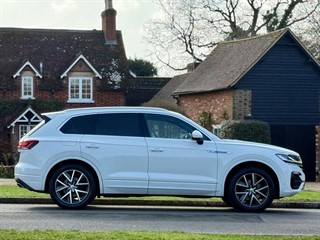 Used Volkswagen Touareg from Bedford Cars