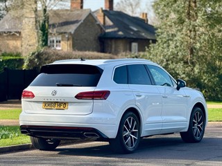 Used Volkswagen Touareg from Bedford Cars