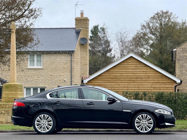 Used Jaguar XF in Bedford, Bedfordshire