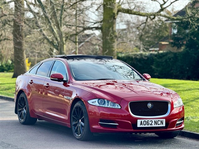 Used Jaguar XJ in Bedford, Bedfordshire