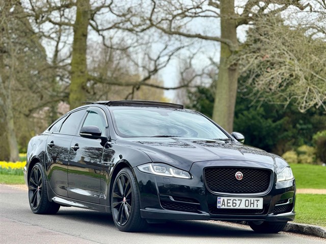 Used Jaguar XJ in Bedford, Bedfordshire