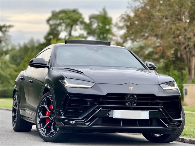 Used Lamborghini Urus in Bedford, Bedfordshire