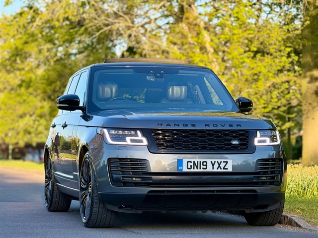 Used Land Rover Range Rover in Bedford, Bedfordshire