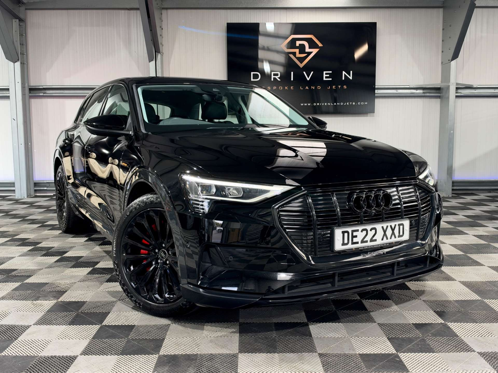 2022 AUDI E-TRON