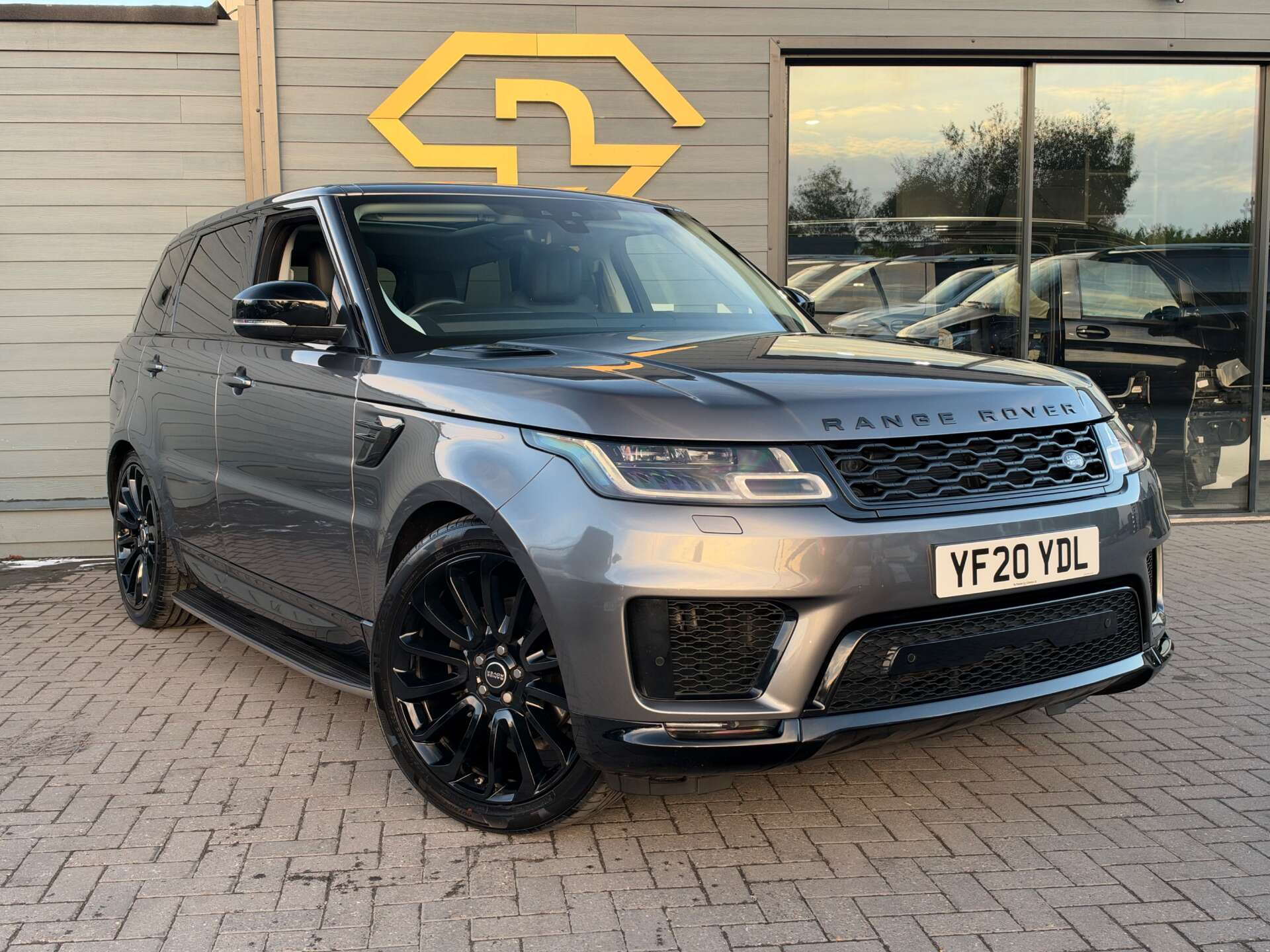 2020 Land Rover Range Rover Sport