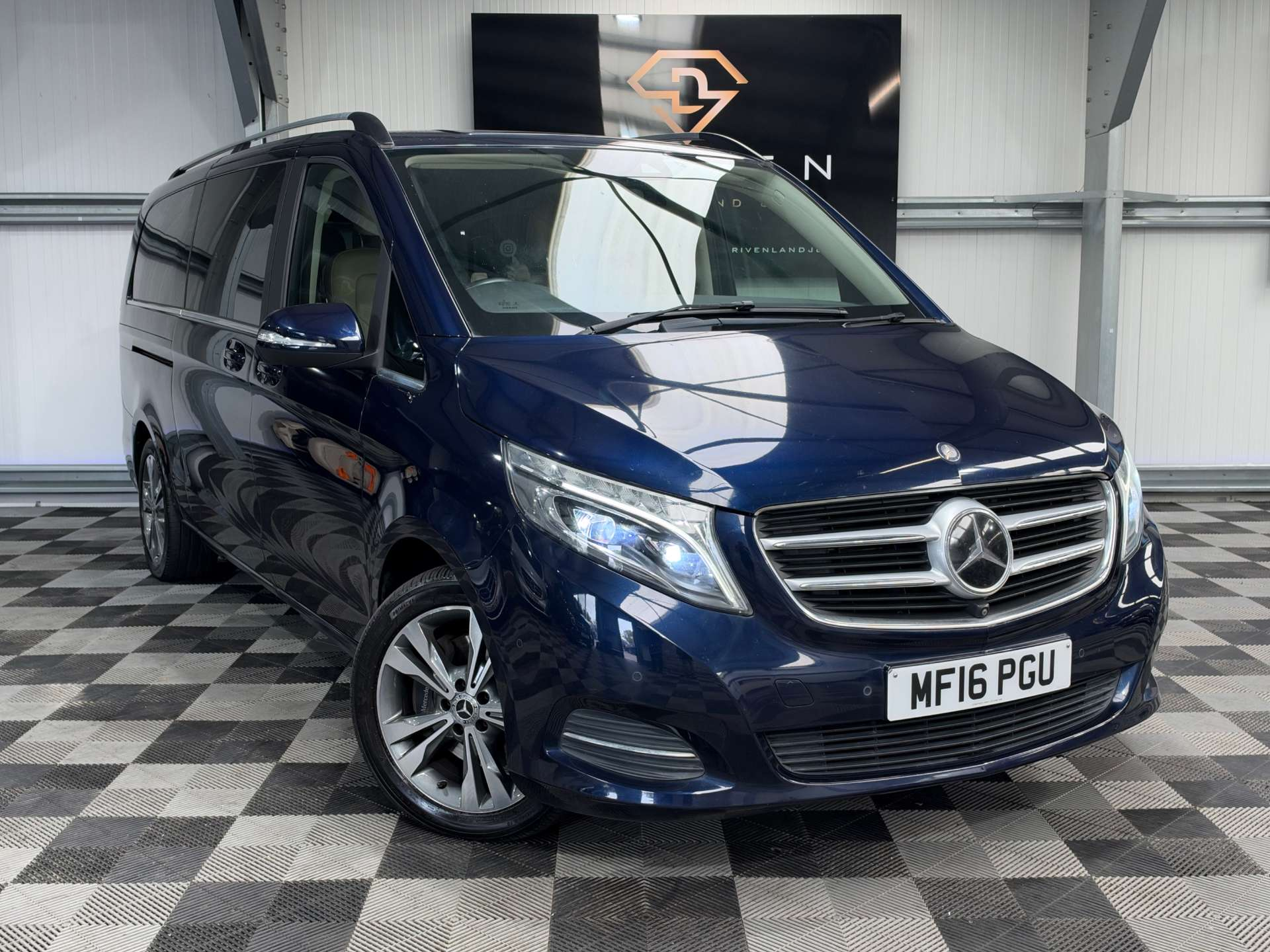 2016 Mercedes-Benz V-Class