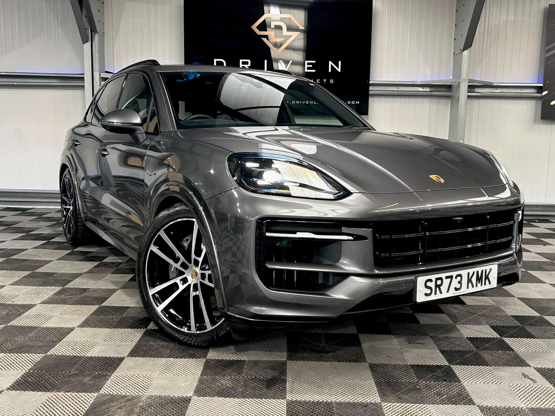2023 Porsche Cayenne