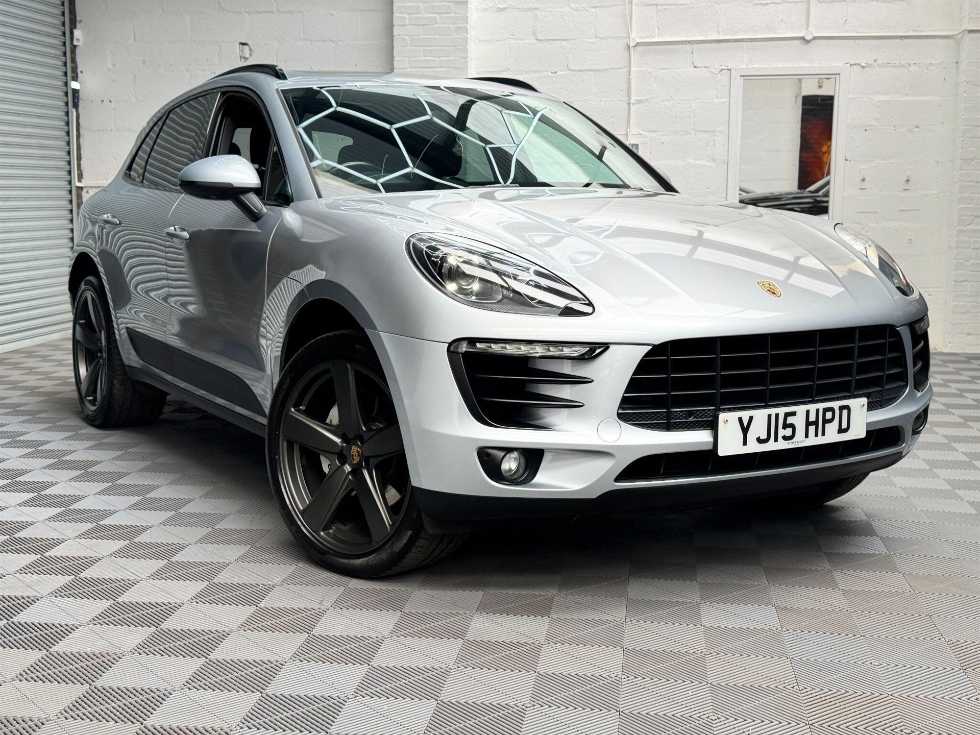 2015 Porsche Macan