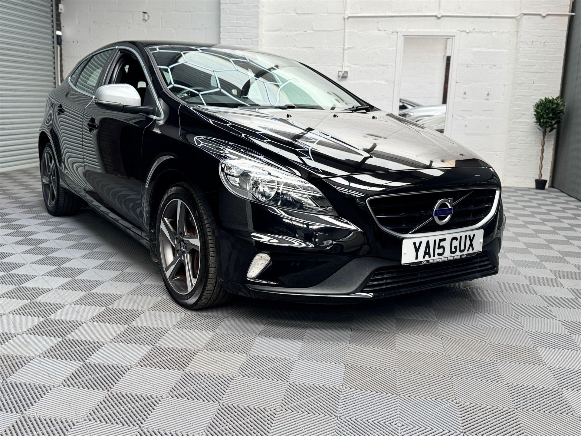 2015 Volvo V40 thumbnail 7