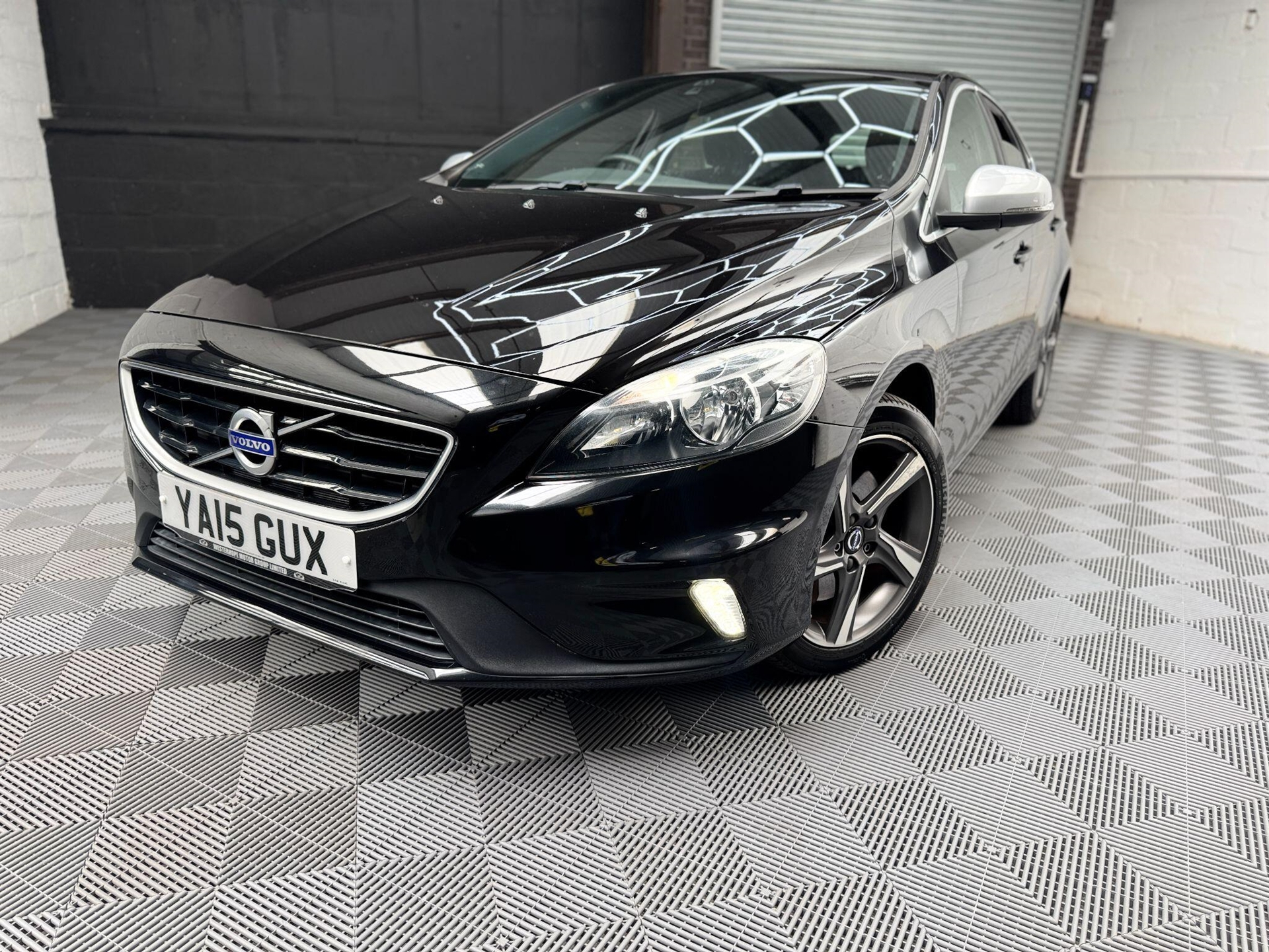 2015 Volvo V40 thumbnail 12