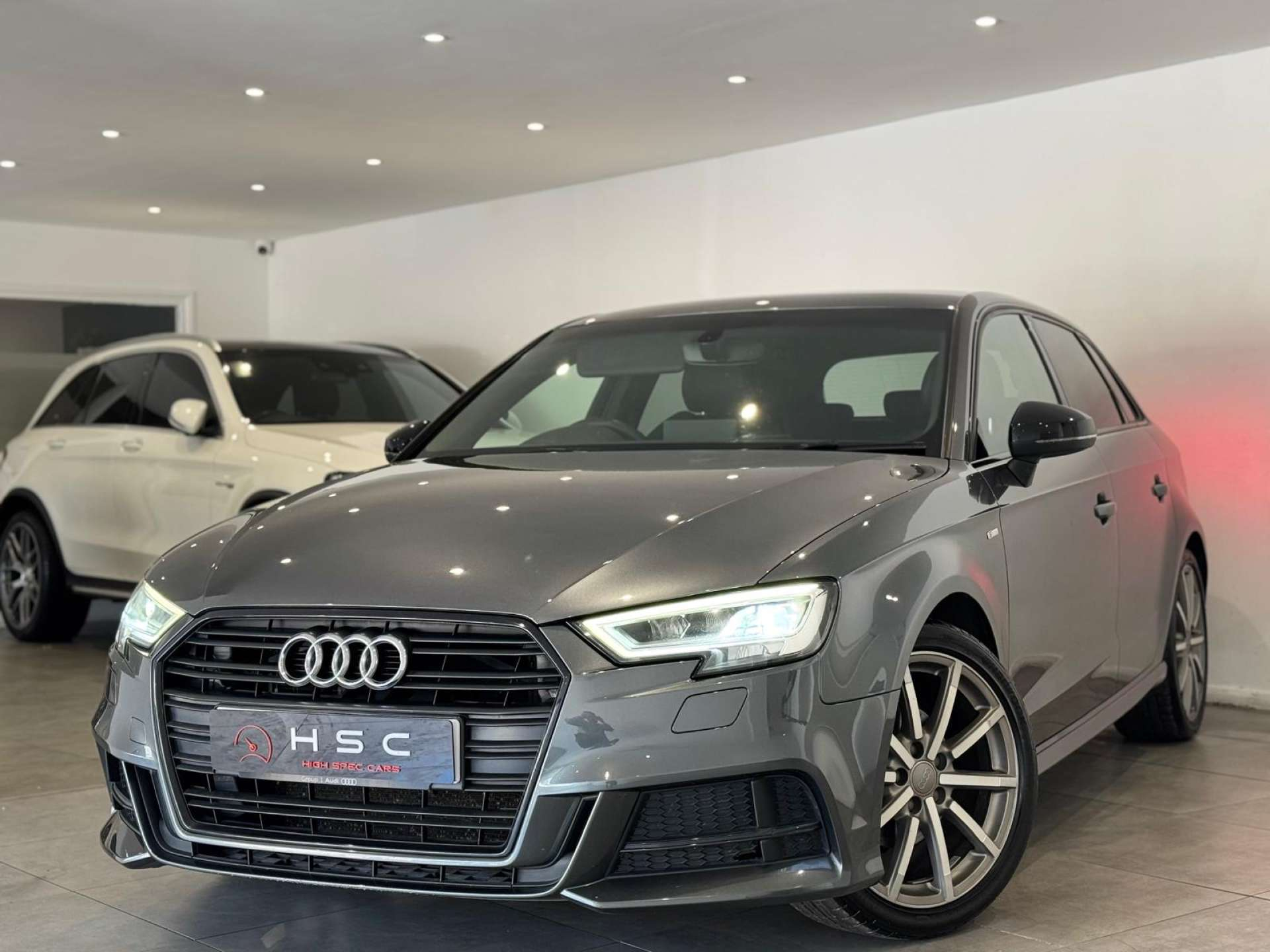 2018 Audi A3 thumbnail 4