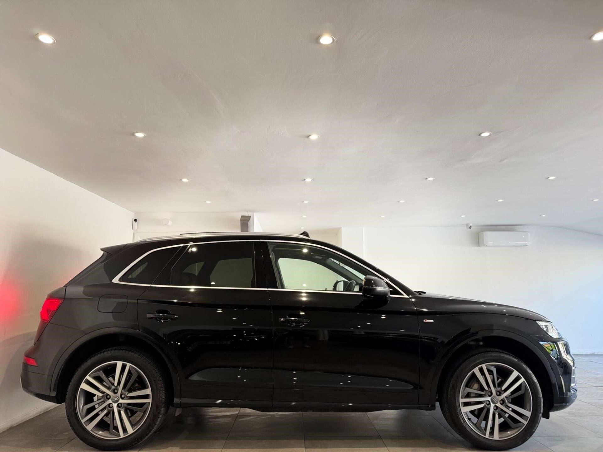 2017 Audi Q5 thumbnail 6