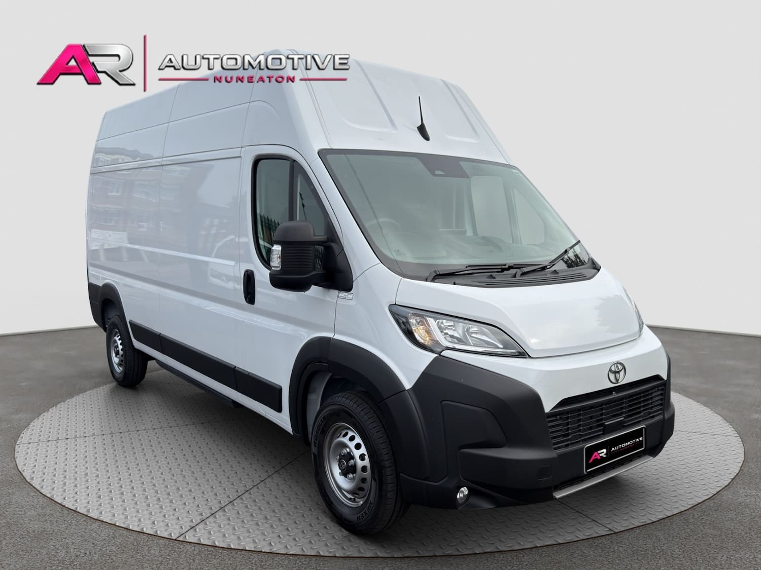 2026 TOYOTA PROACE MAX