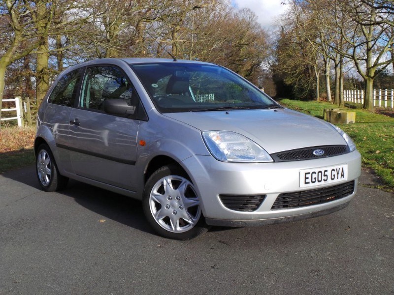 Ford fiesta style climate 1.25 review #4